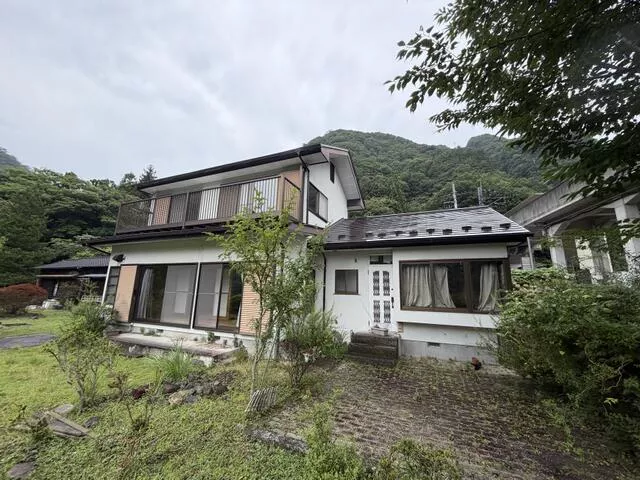 Nikko City, Kawaji Onsen Kawaji (Kawaji Yumoto Station) two-story building 6LDK