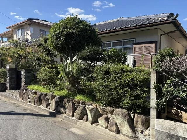Kurashiki City Nakataie (Nakasho Station) single-story building 4DK
