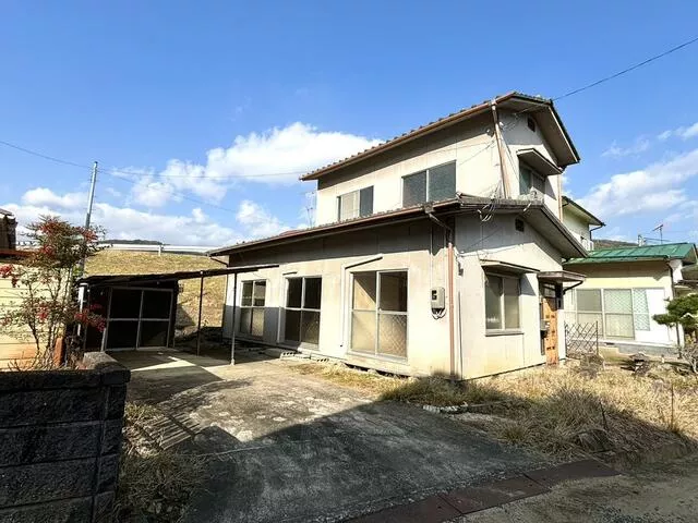 Okayama City, Kita Ward, Tamakashi (Tamakashi Station) 2-story building 5K