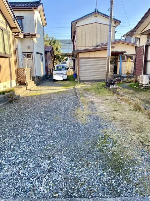 1-cho, Oshiage, Itoigawa City (Echigo-Oshiage Hisui Coast Station) 2-story 6LDK