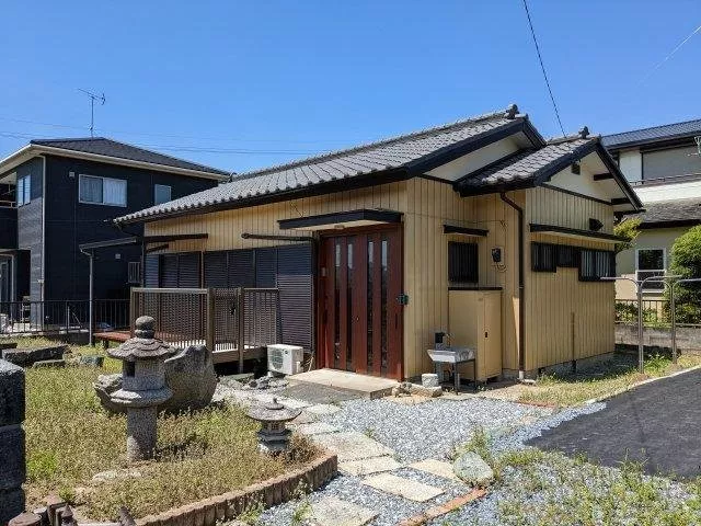 ◆ This is a single-story house with a full renovation! ◆ Two air conditioners are already installed in the Japanese-style room♪