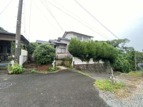 Kumamoto City, Kita Ward, Shimosumizukawa 2-chome (Nishizato Station), two-story building, 5LDK