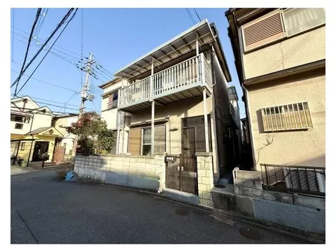 ◇Repair history from 2011: Exterior painting, roof replacement, hallway flooring replacement