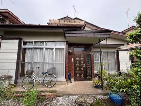・Spacious land of 71.64 tsubo♪ The neighboring property is also for sale♪ ・Parking for 2 cars♪