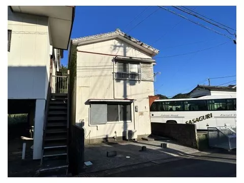 1.98 million yen, Aburatsu 3 (Aburatsu Station)