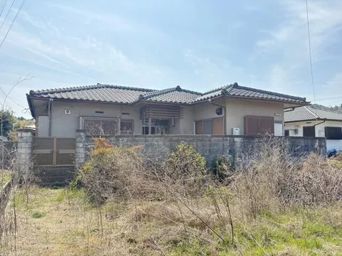 Sanuki City, Zodano Manada (Zoda Station) 1-story 7DK