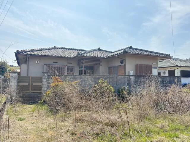 Sanuki City, Zodano Manada (Zoda Station) 1-story 7DK