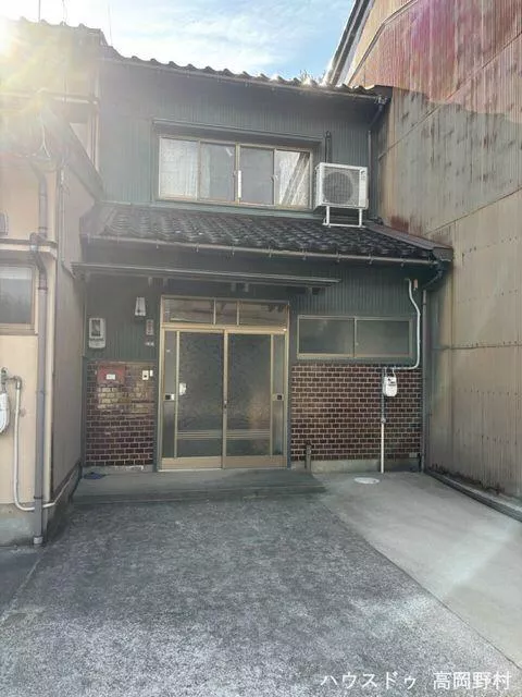 Takaoka City, Kyomachi (Kyukann Iryou Center Mae Station) 2-story 9DK
