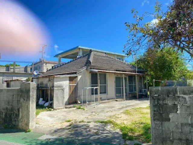 Ie-mura, Kunigami-gun, Aza Higashiemae （Urasoe-maeda Stn. ） Single story house, 2DK

11,000,000 yen