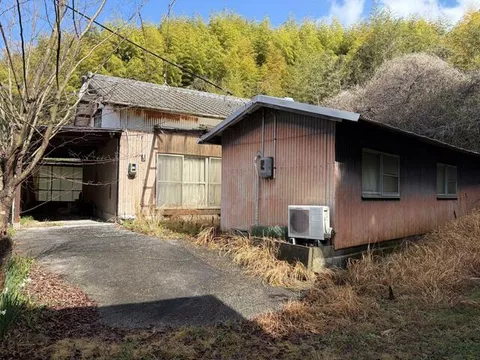 Kumage-gun Tabuse-cho Oaza Asago (Tabuse Station) Single-story building 3DK