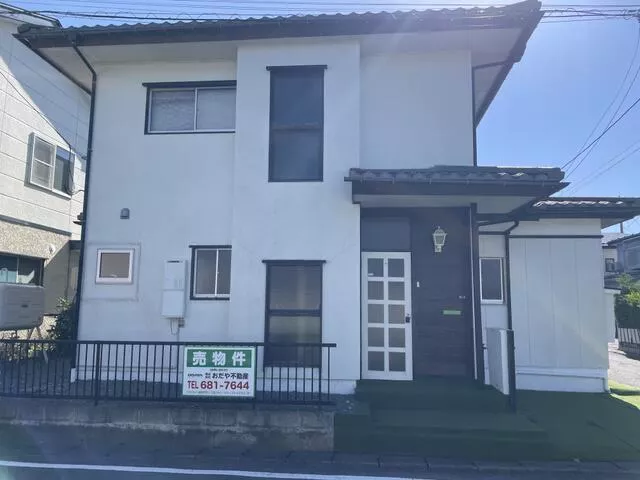 Hachinohe City, Aoba 3-chome (Kochinako Station) 2-story building 5DK
