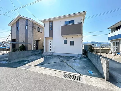 Used single-family home, Yokosucho, Komatsushima City