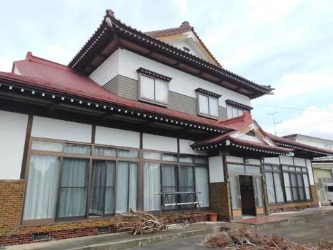 Oshu City, Mizusawa Masaki Aza Kitano 2-story building 16DK