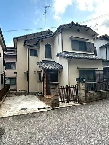 Used single-family home JR Fukuchiyama Line Nishinomiya Najio Station 4 minutes by bus, get off at Najio Nishinokuchi, 5 minutes on foot