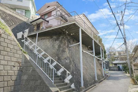 Yokosuka City, Kamoi 1-chome (Uraga Station) 2-story building 3SDK
