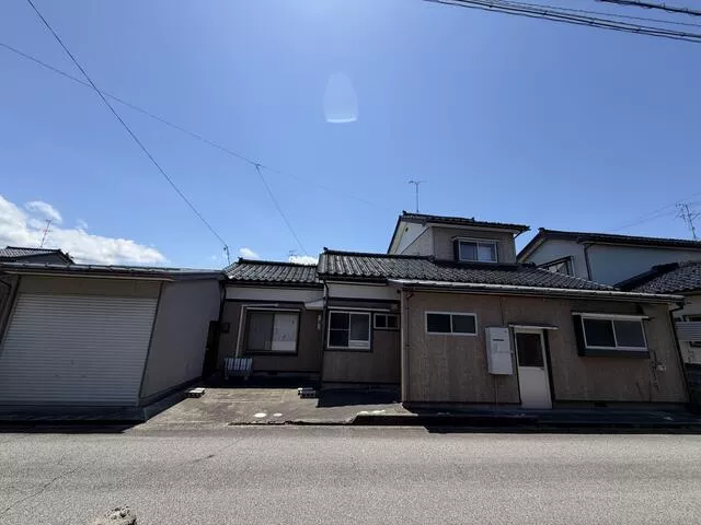 Namerikawa City, Tatsuno (Namerikawa Station) 2-story building 5LDK