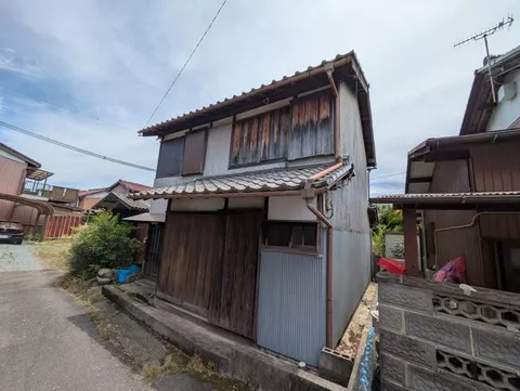 Kuwana City, Tado-cho, Tozu (Tado Station) 2-story building 5DK