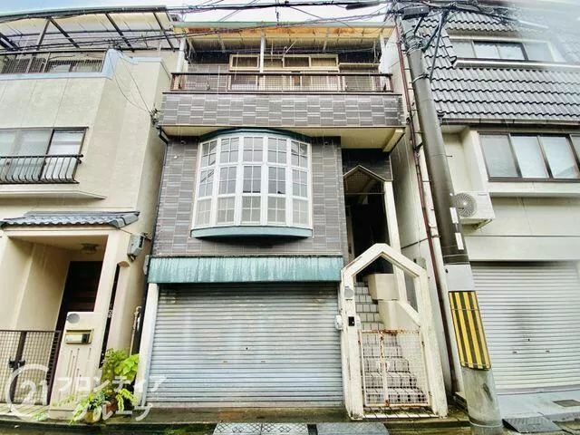 Kadoma City, Wakita Town (Sumido Station) 3-story 4DK
