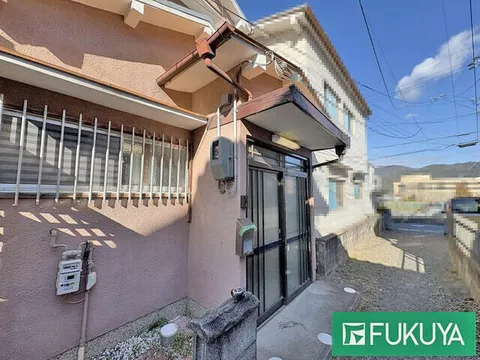 Kameoka City, Shino-cho Shinoshita Kitakuri (Umabori Station) 2-story building 3DK