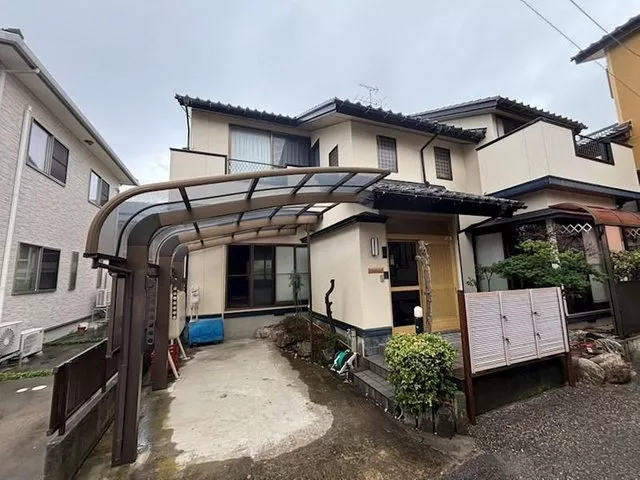 ◆Recommended as a two-family house◆ There is a mini kitchen and shower room on the second floor◆