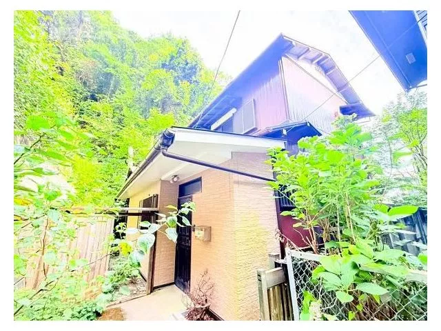 A nature-rich, old-style renovated house! Ready to move in after renovation♪