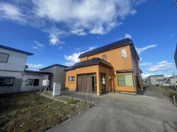 Aomori-shi, Aomori 2F 8DK

8.9 million yen