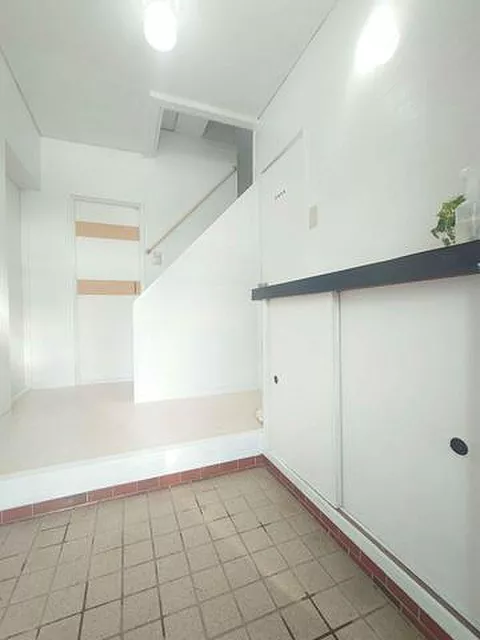 Used terrace house, Fujino 2-jo 7-chome - Image 18