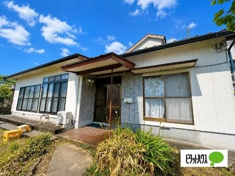 JR Yosan Line "Takamatsu" Station 83 minutes on foot [Bus available] Bus Ohokita 2 minutes on foot