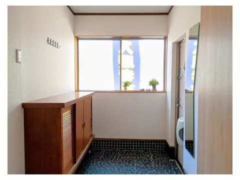 Renovated detached house with a rich living environment, LDK and Western-style room renovated! - Image 3