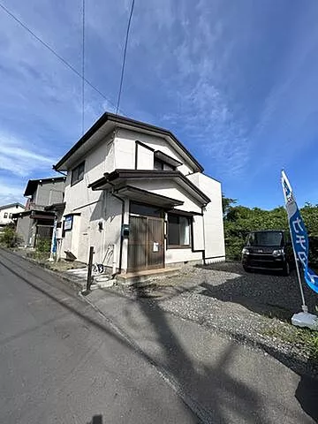Used single-family home in Fujinomiya City, Miyahara