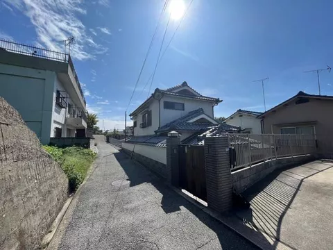 Kobe City, Nagata Ward, Maruyama 3-chome (Maruyama Station) 2-story building 5LDK