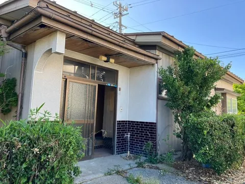 A popular single-story house. Recommended for renovation!!