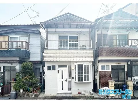 [Viewing available today] 6-minute walk from "Hatsushima" station♪ Two-sided balcony with good sunlight and ventilation