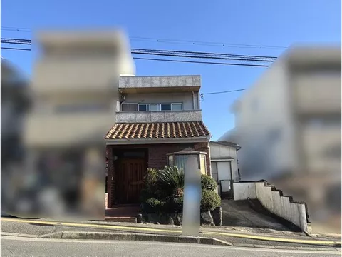 Midorigaoka 2 (Motoyama Kamiguchi Station) 6,000,000 yen