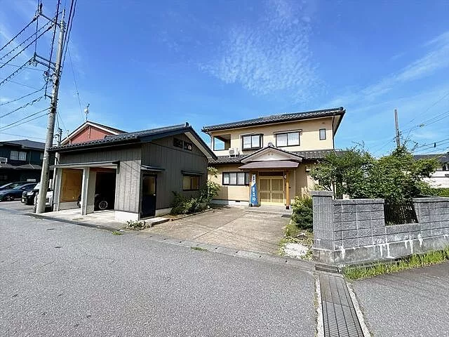 Used single-family home in Kitano, Namerikawa City