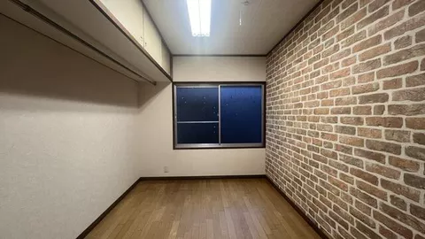 Higashiosaka City, Kawachi Town (Hiraoka Station) 2-story 3DK