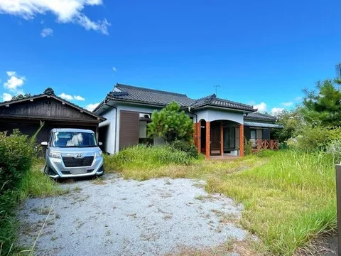 [Open House] Before Renovation / New Earthquake Resistance Compliance / Water Area Replacement / Parking for 3 or more cars available