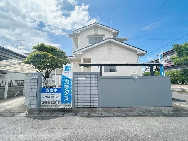 [Open House] Parking for 2 cars / Garden space available