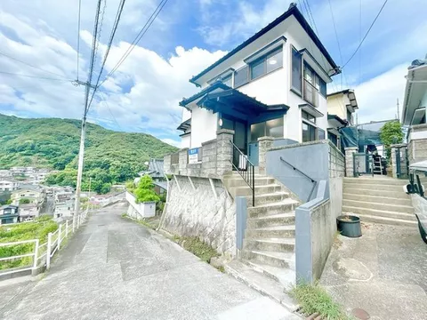 Open house held, renovated, immediate move-in available, 3LDK house. Parking for 1 car.