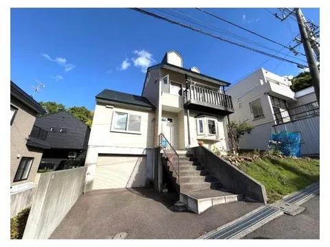 ◆Location with a beautiful view of Teine Mountain range◆ Southwest facing, good sunlight, single-family home◆