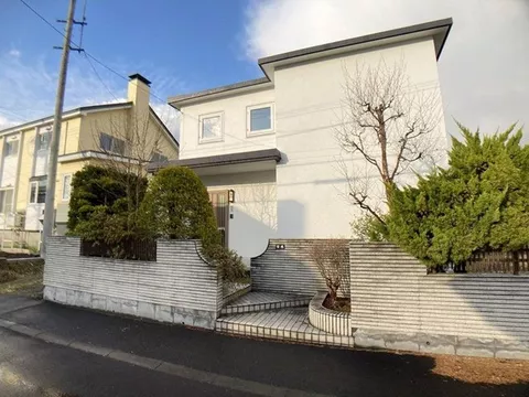Renovated used house in the 10 million yen range! Interior and exterior renovation completed in December of Reiwa 6!