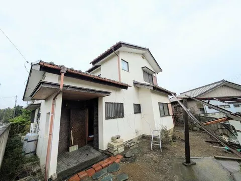 Satte-shi, Satte Oaza Matsuishi (Minami-Kurihashi Sta.) 2F 5DK

3,900,000 yen