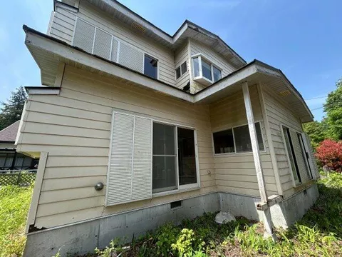 Aoki, Nasushiobara-city (Kuroiso station) 2F 3LDK

2,980,000 yen