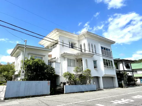 Nanyo City, Nishikone (Akayu Station) 3-story 7DK