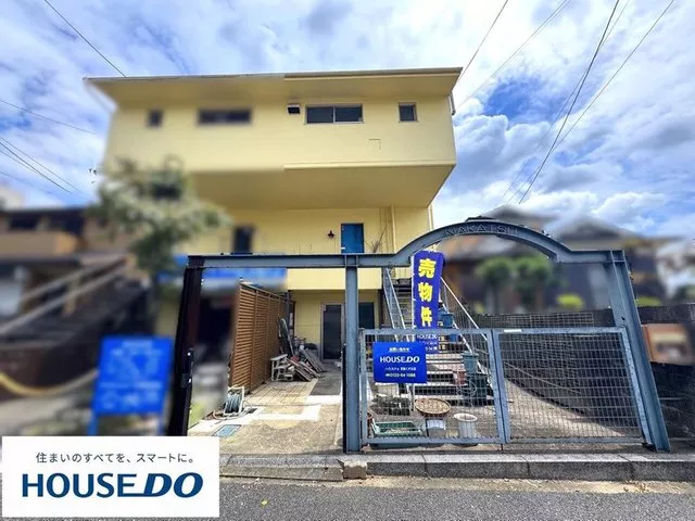 ■ Roadside property facing the street ♪ ■ Suitable for stores or offices ♪
