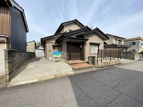 Used single-family home, 5425-12 Shimoasou Nobumachi, Takaoka City, Toyama Prefecture