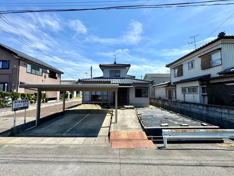 Available for viewing anytime. Renovated 5DK | Parking for 2 cars available ◎ City gas compatible