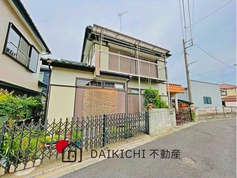 Only 5 minutes on foot to the elementary school! Safe for your children's commute♪ Plenty of commercial facilities nearby!!