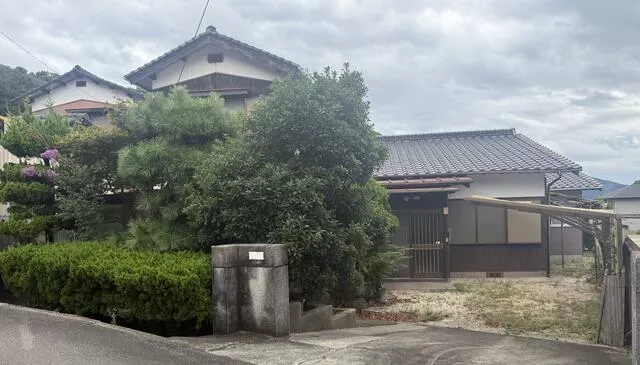 Hofu City, Soshamachi (Hofu Station) 2-story building 8DK