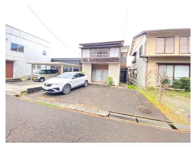 Yatate (Kamo Station) 1.98 million yen